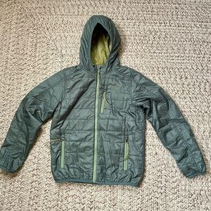 Boys L.L. Bean Light weight puffer size small/ size 8 olive green